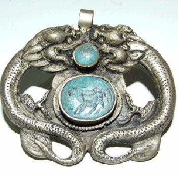 Baf 051 pendentif pendant afghan afghanistan argent ethnique intaille 60x60mm dragon vache 4