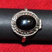 Bag 032d bague chevaliere poison onyx 10x12mm 7gr argent 925 gothique