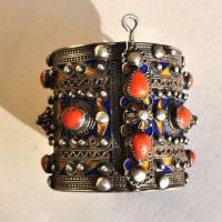 Bby 002 bracelet beni yenni berbere kabyle argent emaille corail 5 