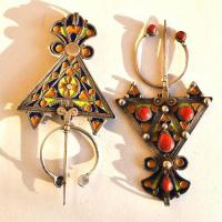 Bby 005 paire fibules beni yenni 190gr 16cm berbere kabyle argent emaille corail 14