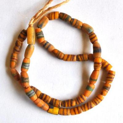 Bja 008 collier africain 65cm 42gr rang 40xperles afrique ethniques 6x12mm 1 