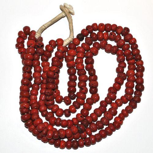 Bja 021 collier africain 65cm 253gr 3rangs perles pate verre corail afrique ethniques 8x10mm 9 