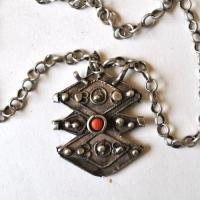 Bjb 033 collier beni yenni berbere kabyle chaine 66cm 65gr pendant 50x60mm corail argent ethnique 2 