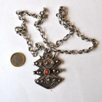 Bjb 033 collier beni yenni berbere kabyle chaine 66cm 65gr pendant 50x60mm corail argent ethnique 3 