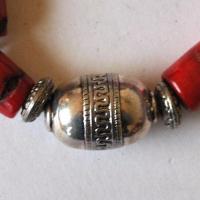 Bjb 036 bracelet berbere kabyle elastique 45gr perles corail 12x15mm 19x28mm argent ethnique 5 