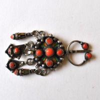 Bjb 037 fibule broche beni yenni berbere kabyle 10cm 75gr perles corail 8mm pendants argent ethnique 2 