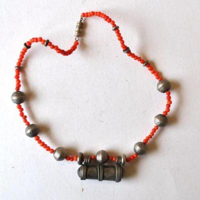 Bjb 043 collier parure berbere kabyle 40cm 20gr perles corail coran argent 12x40mm ethnique 1 