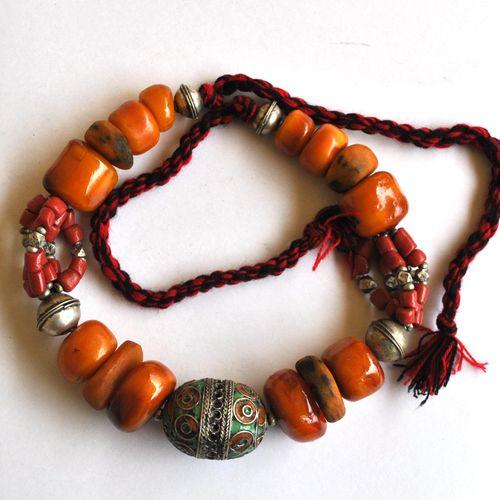 Bjb 045 collier beni yenni berbere kabyle 90 40cm 198gr perle emaillee 33x42mm ambre 20x28mml argent 1