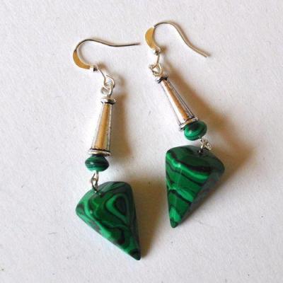 Bje 068 boucles oreilles pyramide egyptienne malachite 14x22mm 10gr 1 