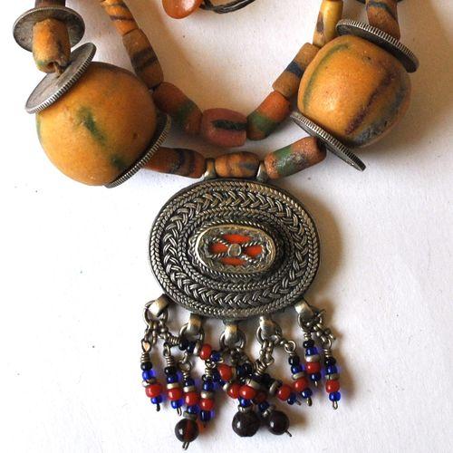 Bty 001 collier parure turkmen yemen 40cm 135gr perles 30mm argent ethnique 10 