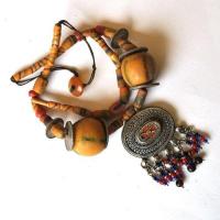 Bty 001 collier parure turkmen yemen 40cm 135gr perles 30mm argent ethnique 8 
