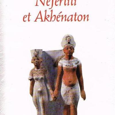 Lve 053 livre egypte nefertiti et akhenaton