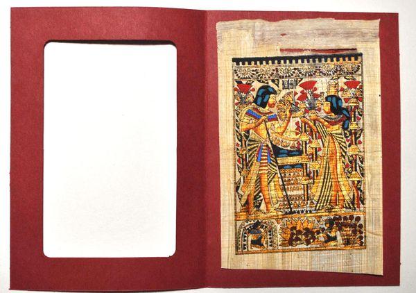 Papy 018c offrande de fleurs ancienne egype peinture sur papyrus