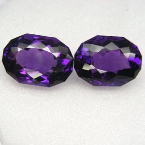 Pta 005b 2xamethyste 19x14x10mm 31carats afrique pierre semi precieuse