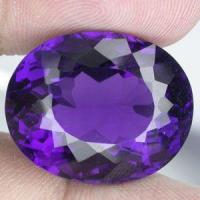 Pta 024c amethyste 22x18x12mm 30carats afrique pierre semi precieuse