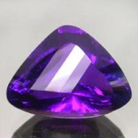 Pta 027a amethyste if 25x19x14mm 31carats uruguay pierre semi precieuse