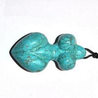 Scu 036b pendentif venue turquoise 34gr 55x30x20 prehistorique neolithique paleolithique