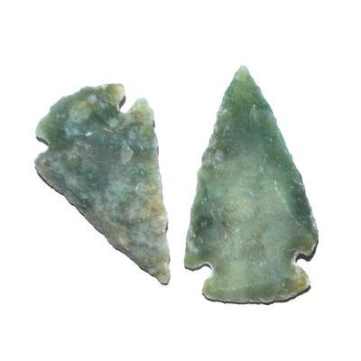 Repro Lot 2 pointes de flèches préhistoriques en jaspe vert 35 x 20 mm