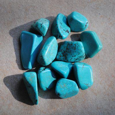 Tqp 025a lot 12xturquoise 63gr pierres brute polies achat vente
