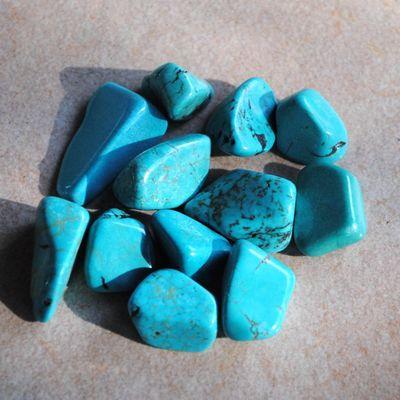 Tqp 025b lot 12xturquoise 63gr pierres brute polies achat vente