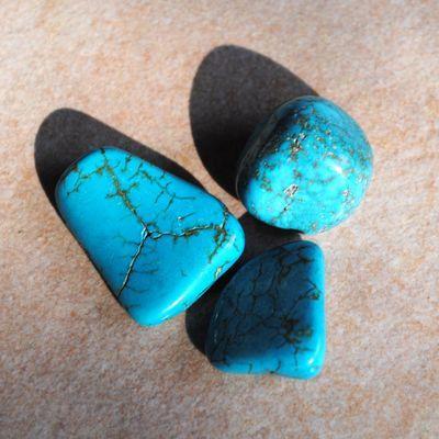 Tqp 034b lot 3xturquoise 31gr pierres brute polies achat vente