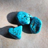 Tqp 036a lot 3xturquoise 45gr pierres brute polies achat vente
