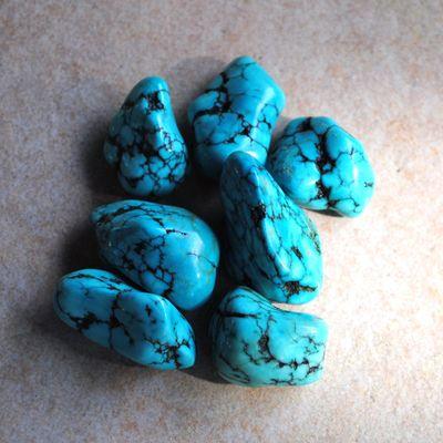 Tqp 045e lot 7xturquoise 68gr pierres brute polies achat vente